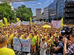 Protest zamestnancov školstva 15.6. 2022